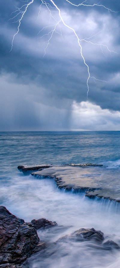 Earth Ocean, Lightning, Horizon, 1440x3216