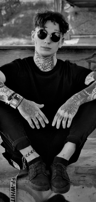 Men Model, Sunglasses, Black and White, Tattoo, 1440x3040