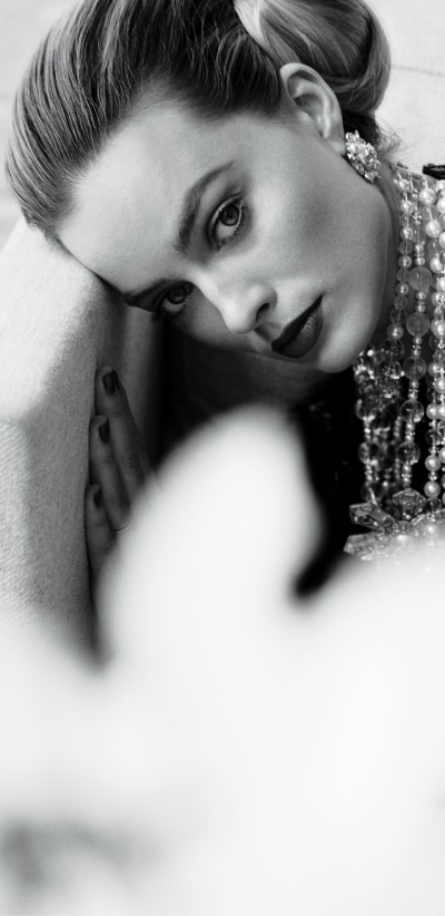 Celebrity Margot Robbie, Black and White, Actress, Australian, 1440x2960