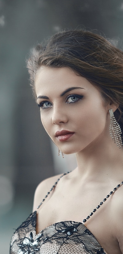 Women Model, Earrings, Brunette, 1440x2960
