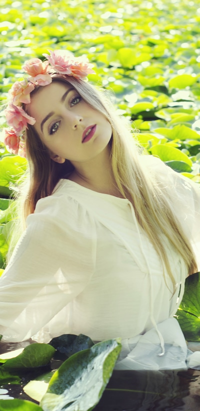 Women Model, Water Lily, Outdoor, Green Eyes, Blonde, Wreath, 1440x2960