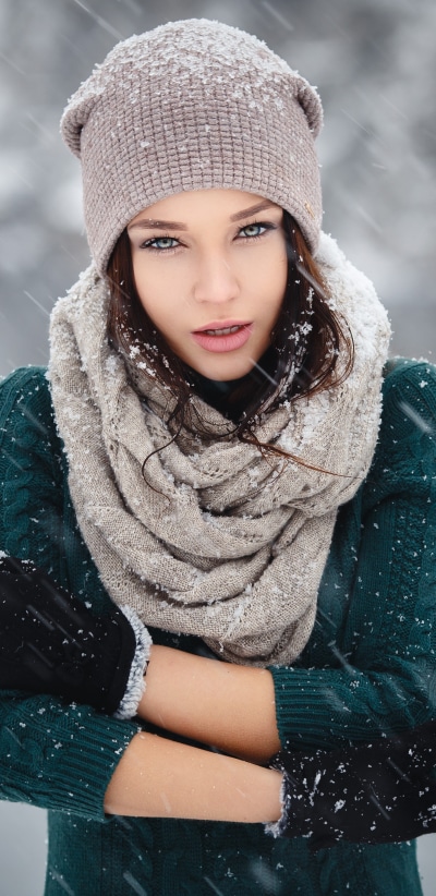 Women Angelina Petrova, Snowfall, Hat, Scarf, Model, 1440x2960