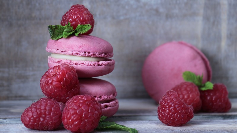 macarons, raspberries, mint, delicious, 4K