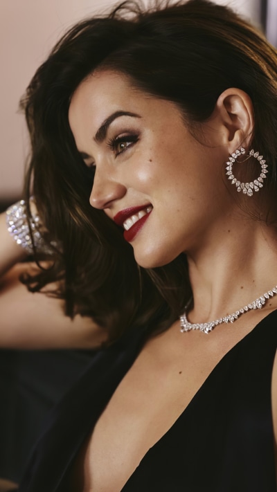 Celebrity Ana de Armas, Earrings, Cuban, Brunette, Actress, 1440x2560