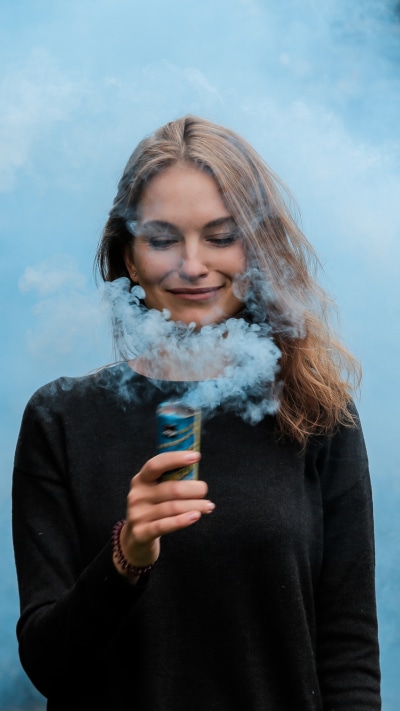 Women Model, Smile, Blonde, Smoke, 1440x2560