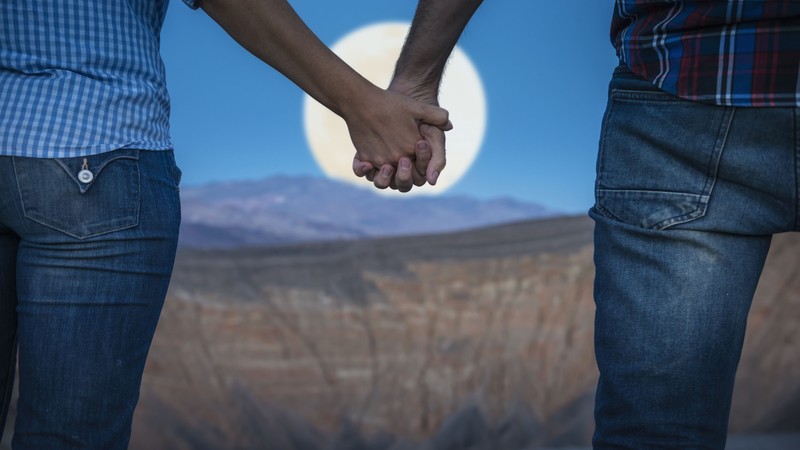 love image, hands, moon, 4K