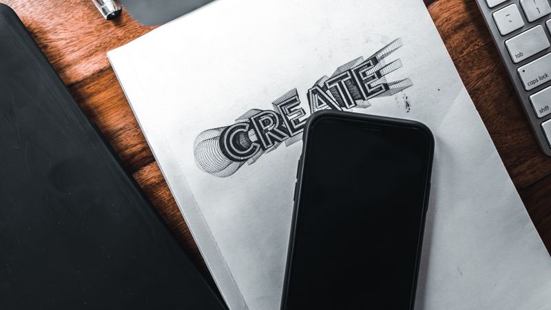 phone, notebook, pen, wooden, surface, 4k