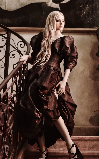 Music Avril Lavigne, Blonde, Singer, Dress, Canadian, 1200x1920