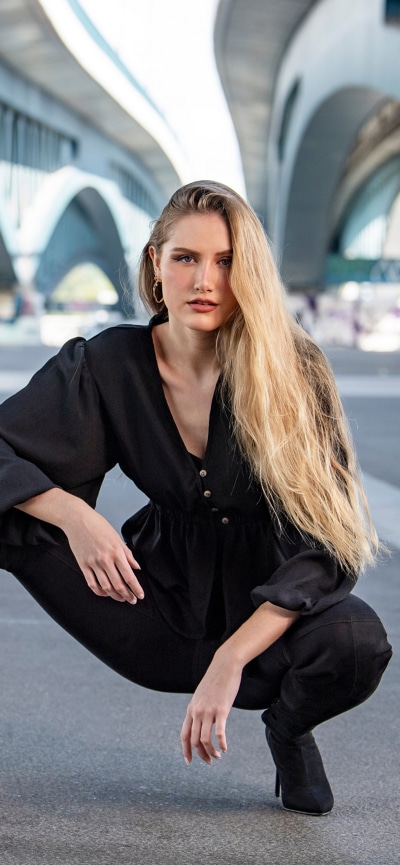 Women Model, Blonde, 1170x2532