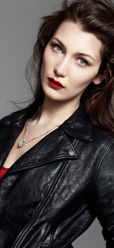 Celebrity Bella Hadid, Brunette, American, Lipstick, Model, 1125x2436