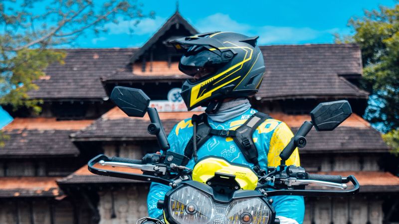 motorcycle, motorcyclist, helmet, equipment, 4k