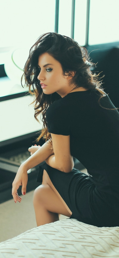 Women Model, 1125x2436