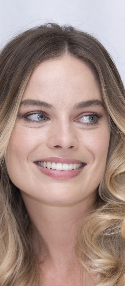Celebrity Margot Robbie, Blonde, Actress, Face, Australian, Smile, 1080x2460