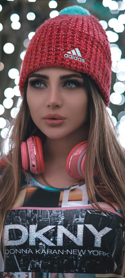 Women Model, Hat, 1080x2400