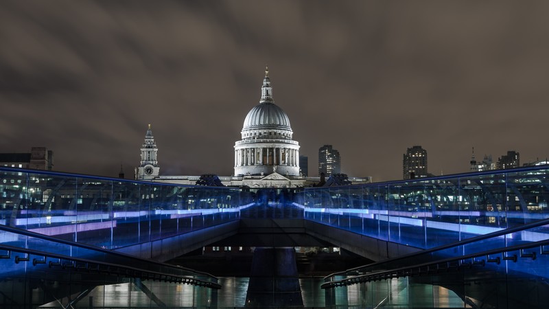 Millenium Bridge, London. England, tourism, travel, night