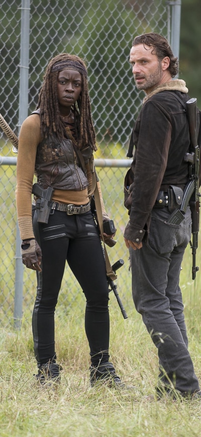 TV Show The Walking Dead, Rick Grimes, Andrew Lincoln, Michonne (The Walking Dead), Danai Gurira, 1080x2340