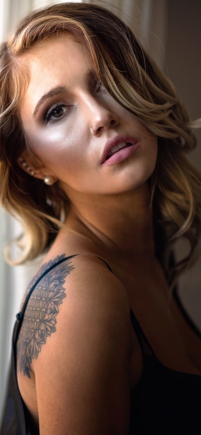 Women Model, Tattoo, Blonde, Brown Eyes, 1080x2340