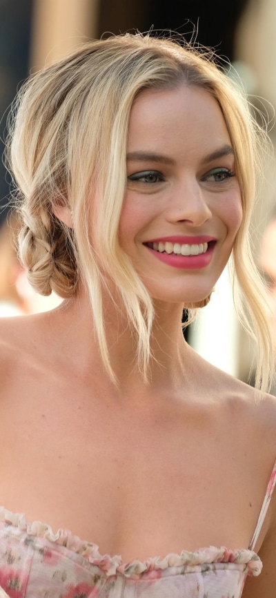 Celebrity Margot Robbie, Actress, Australian, Lipstick, Blonde, Smile, 1080x2340