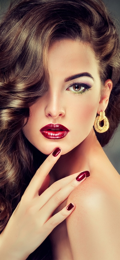 Women Model, Curl, Earrings, Lipstick, 1080x2340