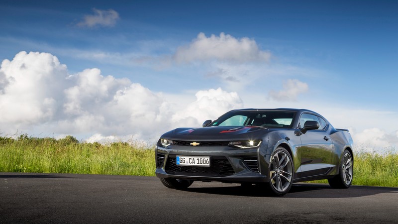 Chevrolet Camaro 50th Anniversary Edition, black, speed