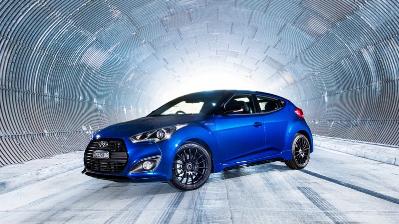 Hyundai Veloster Street Turbo, blue