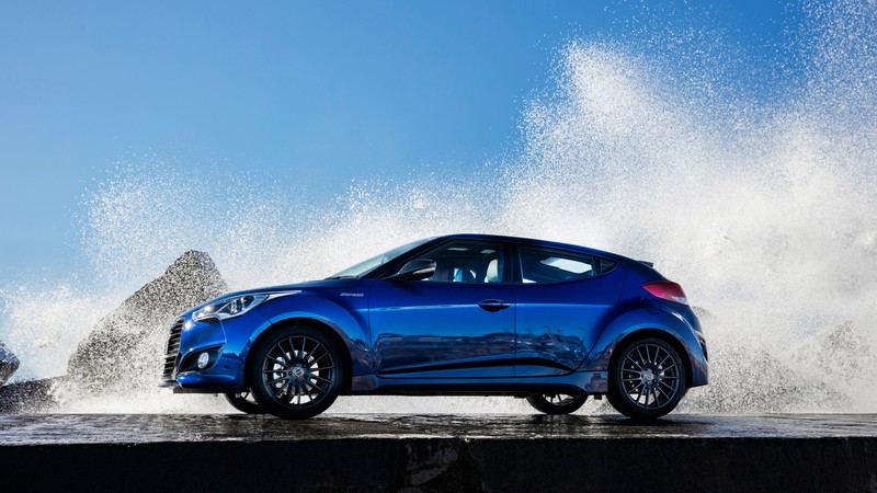 Hyundai Veloster Street Turbo, blue