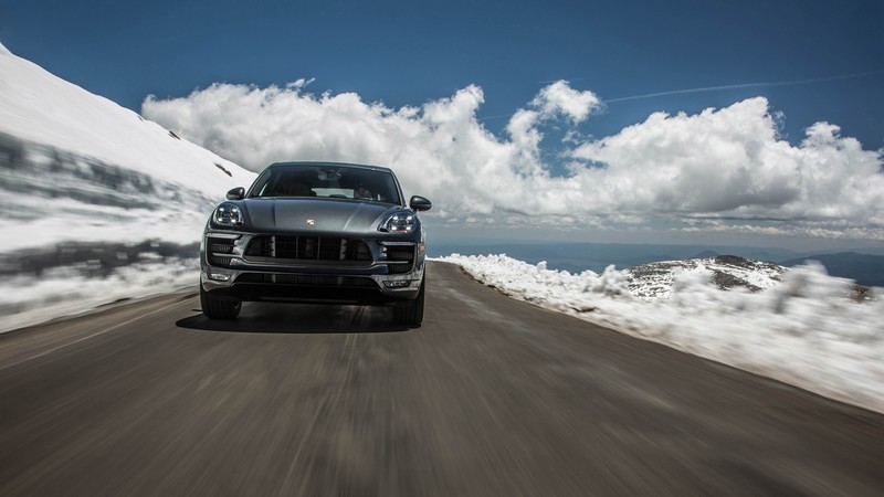 Porsche Macan GTS, sport cars, clouds