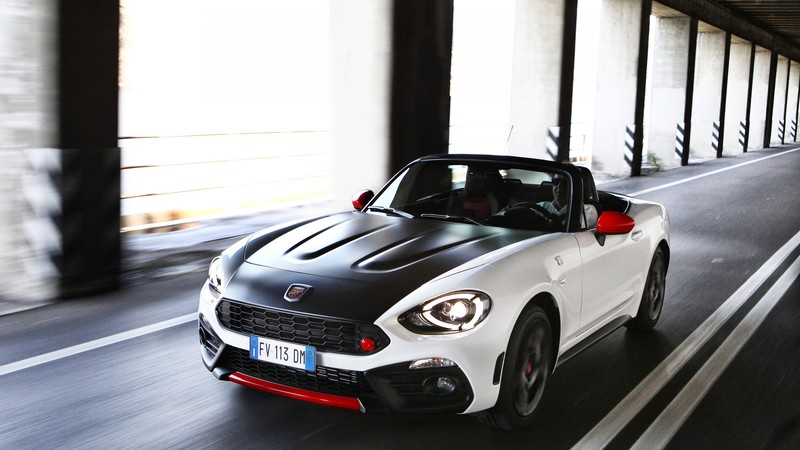 Abarth 124 Spider, roadster, white, black