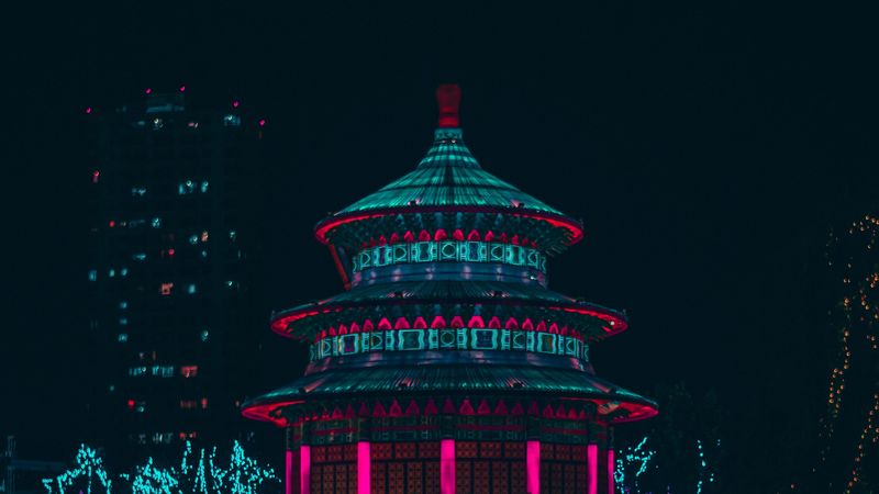 building, neon, reflection, water, 4k