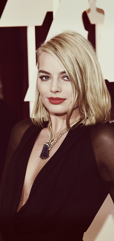 Celebrity Margot Robbie, Actress, Lipstick, Blonde, Necklace, Australian, 1080x2280
