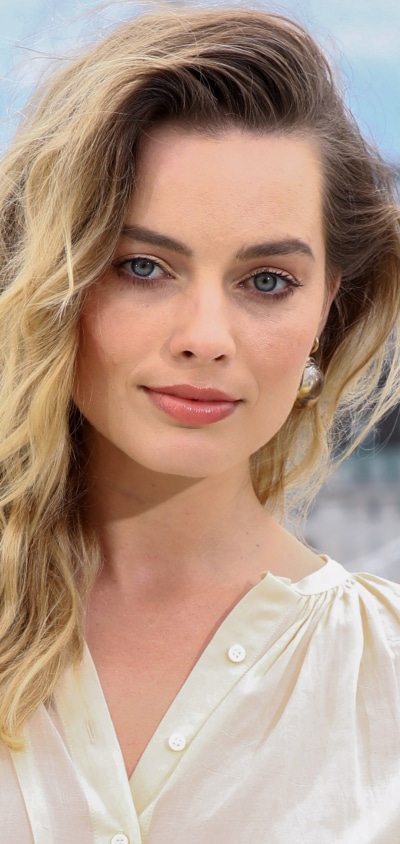 Celebrity Margot Robbie, Blonde, Actress, Australian, Blue Eyes, 1080x2280