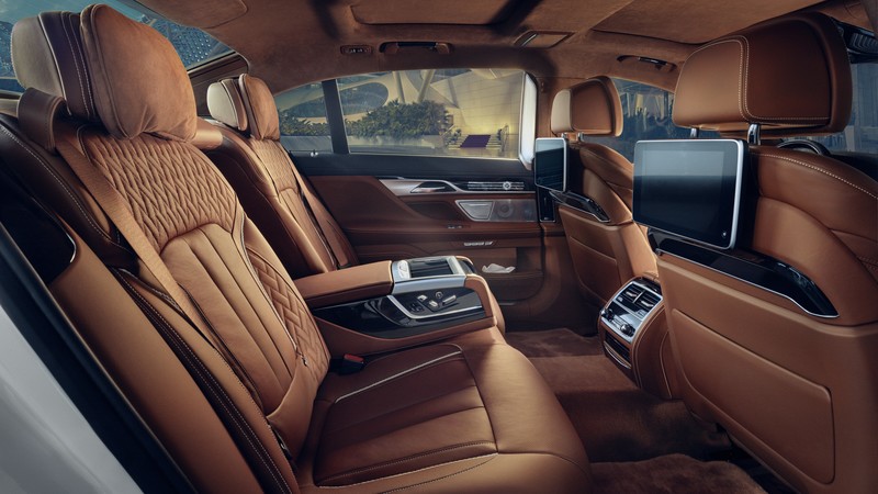 BMW 750Li xDrive Solitaire, luxury car, interior