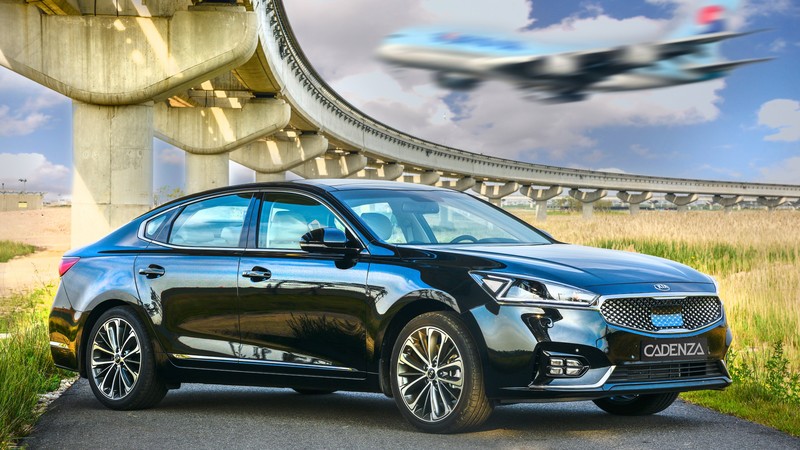 Kia cadenza, sedan, black
