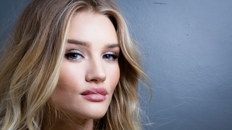 Rosie Huntington-Whiteley, Cannes Film Festival 2016
