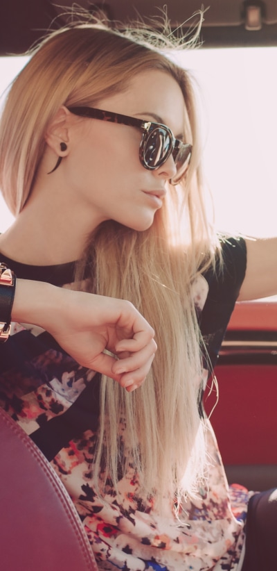 Women Model, Sunglasses, Car, Blonde, 1080x2220