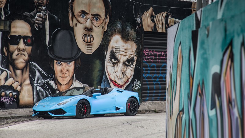 Lamborghini Huracán LP 610-4 Spyder, bodykit, graffiti, blue