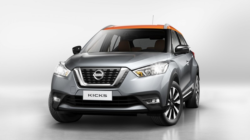 Nissan Kicks, crossover, silver