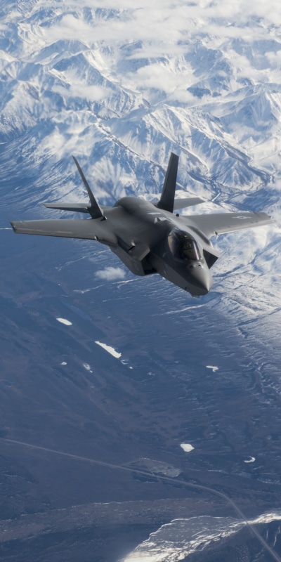 Military Lockheed Martin F-35 Lightning II, Jet Fighter, Aircraft, Warplane, 1080x2160
