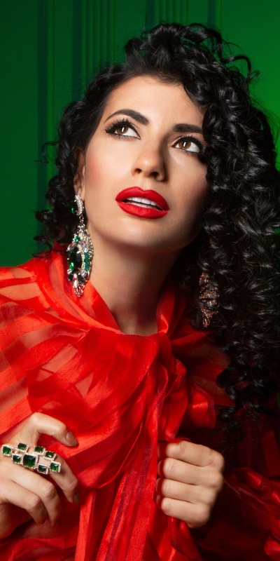 Women Model, Lipstick, Black Hair, Earrings, 1080x2160