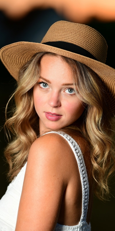 Women Model, Blonde, Blue Eyes, Hat, 1080x2160