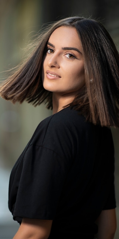 Women Model, Brown Eyes, Black Hair, 1080x2160