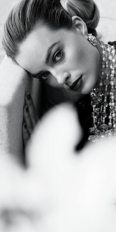 Celebrity Margot Robbie, Black and White, Actress, Australian, 1080x2160