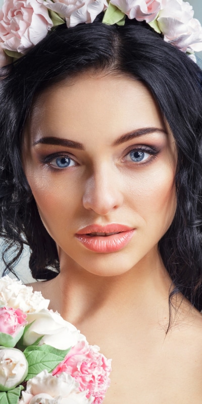 Women Model, Flower, Blue Eyes, Black Hair, Wreath, 1080x2160