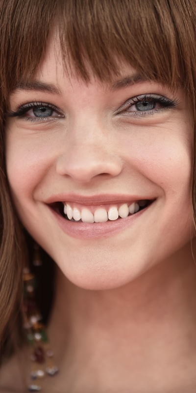 Celebrity Barbara Palvin, Brunette, Smile, Face, Model, Hungarian, 1080x2160