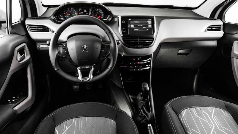Peugeot 208, hatchback, interior