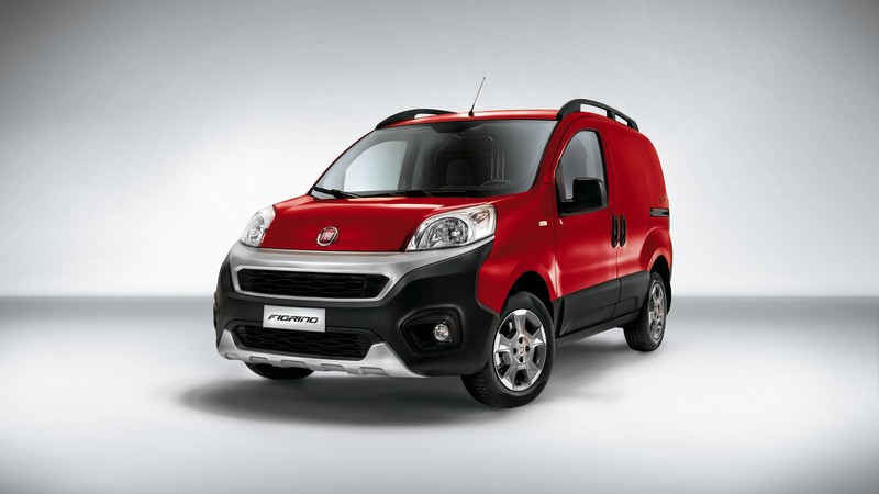 Fiat Fiorino Adventure, red