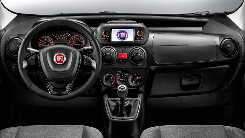 Fiat Fiorino Adventure, interior