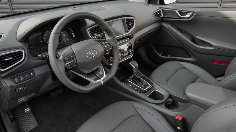 Hyundai Ioniq Hybrid, NYIAS 2016, hybrid, interior