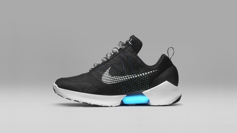 Nike HyperAdapt 1.0, self lacing, smart sneakers, BACK TO THE FUTURE 2