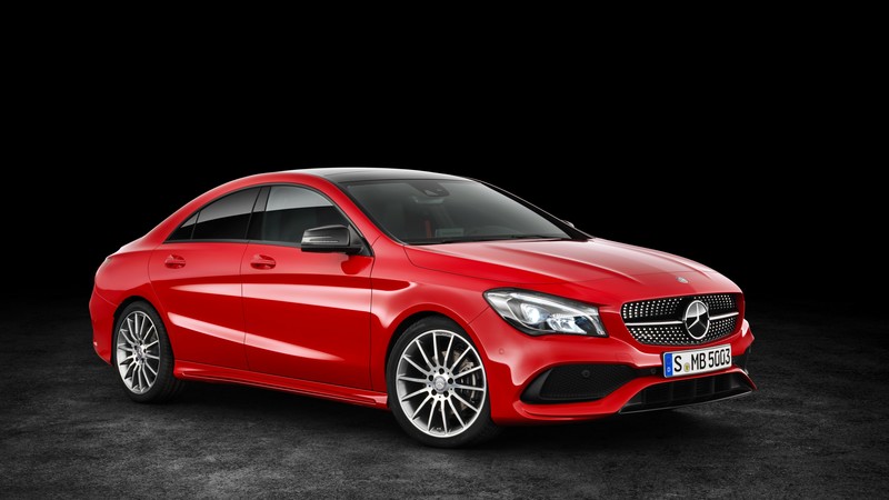 Mercedes-Benz CLA 200 d, 4MATIC AMG Line, NYIAS 2016, red